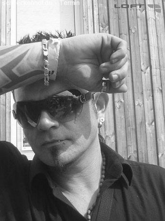 Räumlich Elektronisch mit  Patrick Deville Werbeplakat