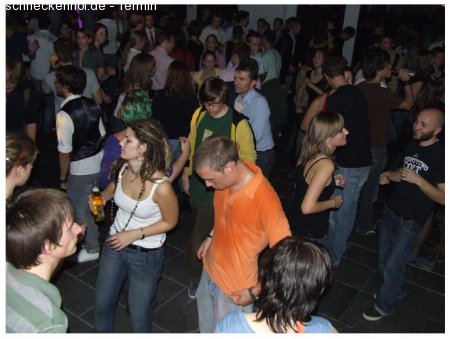 Performance & Party Werbeplakat