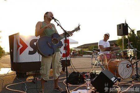 Live Montag mit Cris Cosmo Werbeplakat