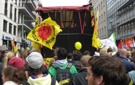 Atomkraft wegbassen Werbeplakat