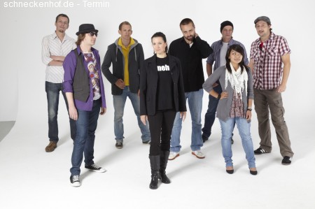 Ü30 Party mit Tonehat Werbeplakat